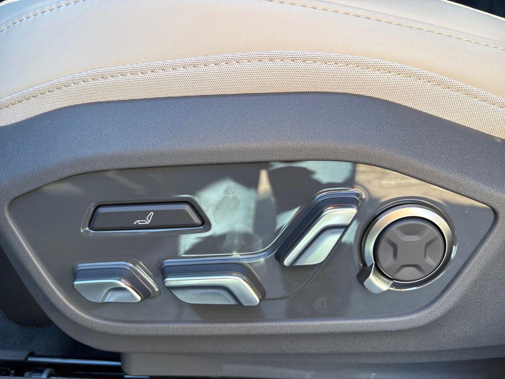 new 2026 Kia EV9 car, priced at $66,995