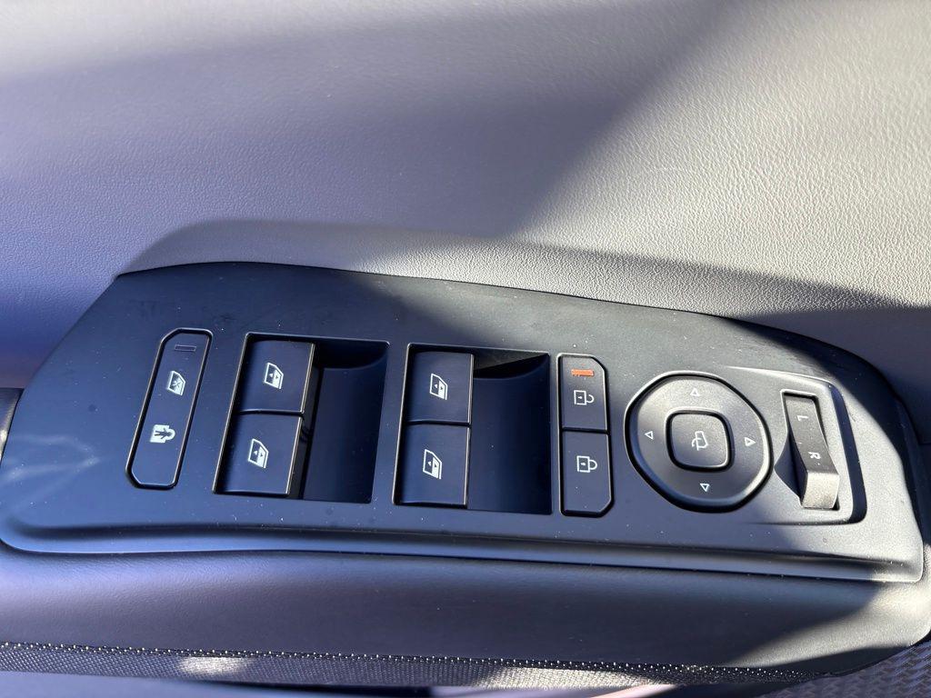 new 2026 Kia EV9 car, priced at $66,995