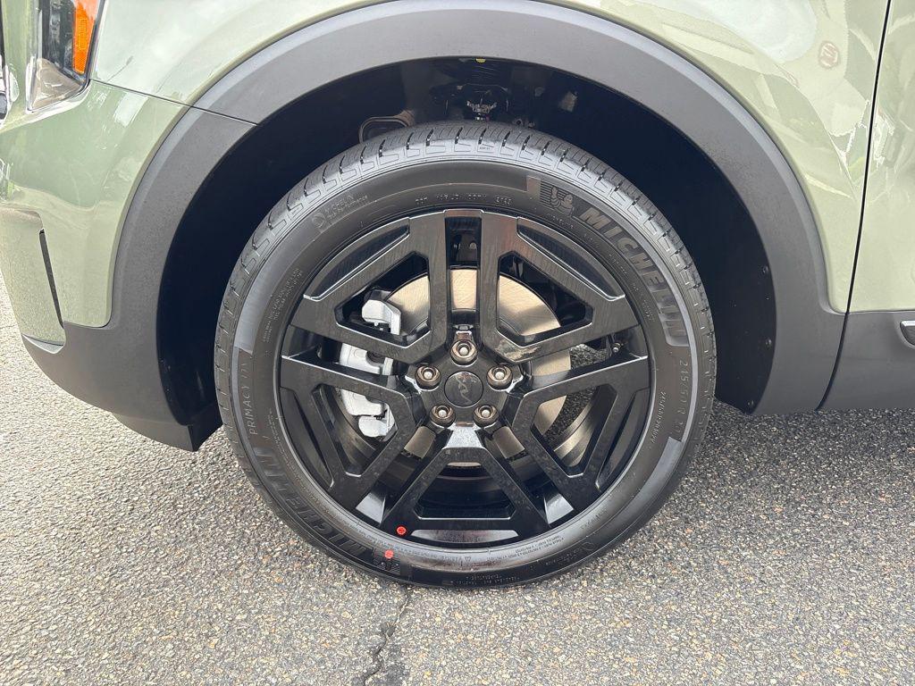 new 2025 Kia Telluride car, priced at $48,145