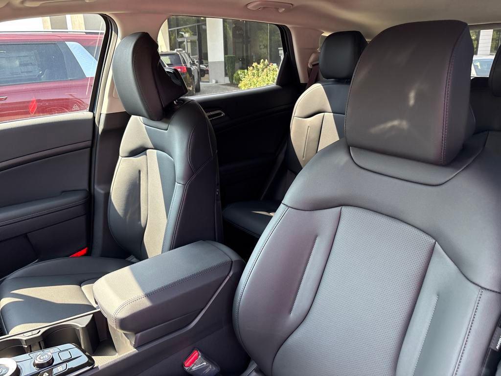 new 2025 Kia Sportage Hybrid car, priced at $35,595