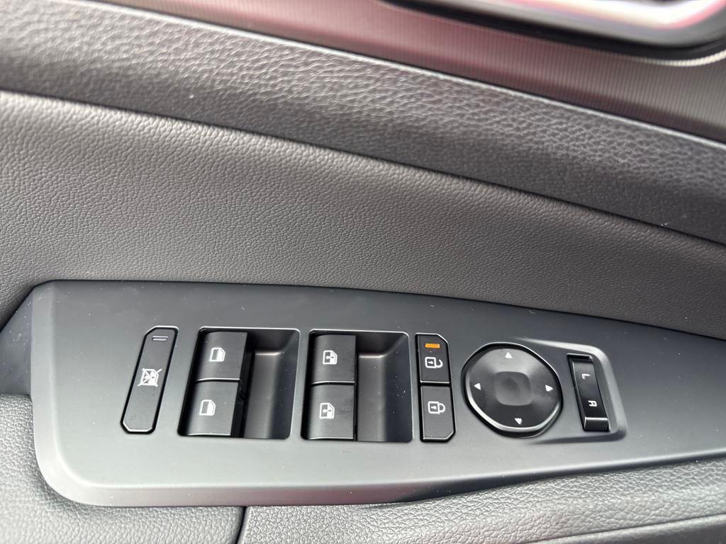 new 2026 Kia Sportage car, priced at $35,720