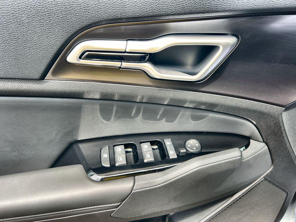 new 2025 Kia Sportage car, priced at $33,035