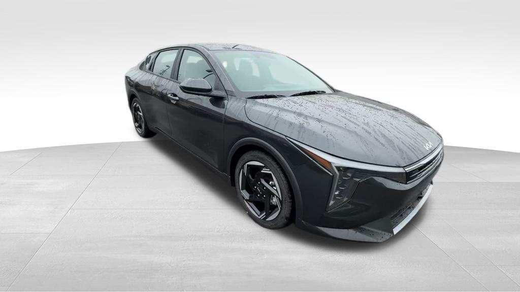 new 2025 Kia K4 car, priced at $24,615