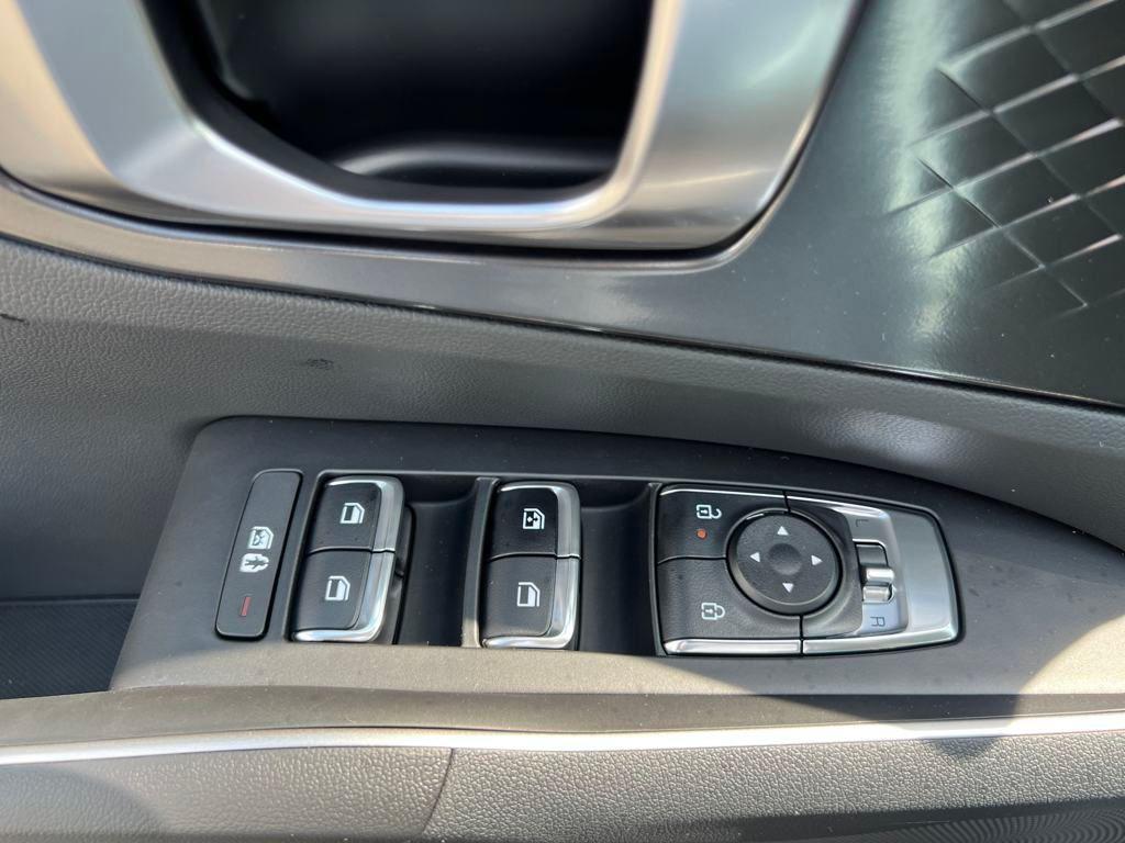 new 2025 Kia Sorento car, priced at $38,060