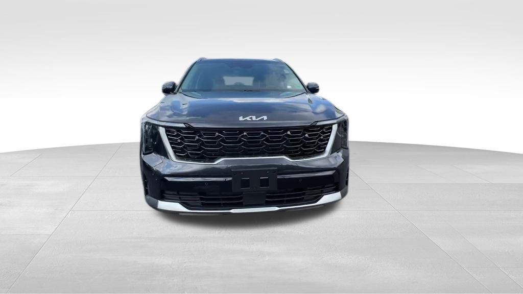 new 2025 Kia Sorento car, priced at $38,060