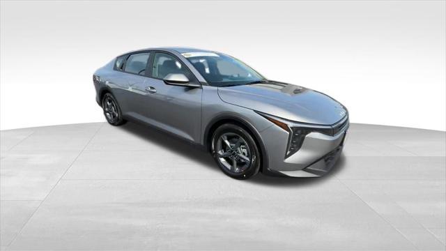 new 2025 Kia K4 car, priced at $24,340