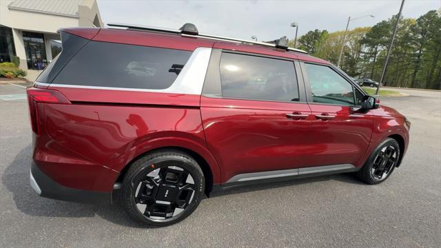 new 2025 Kia Carnival car, priced at $43,395