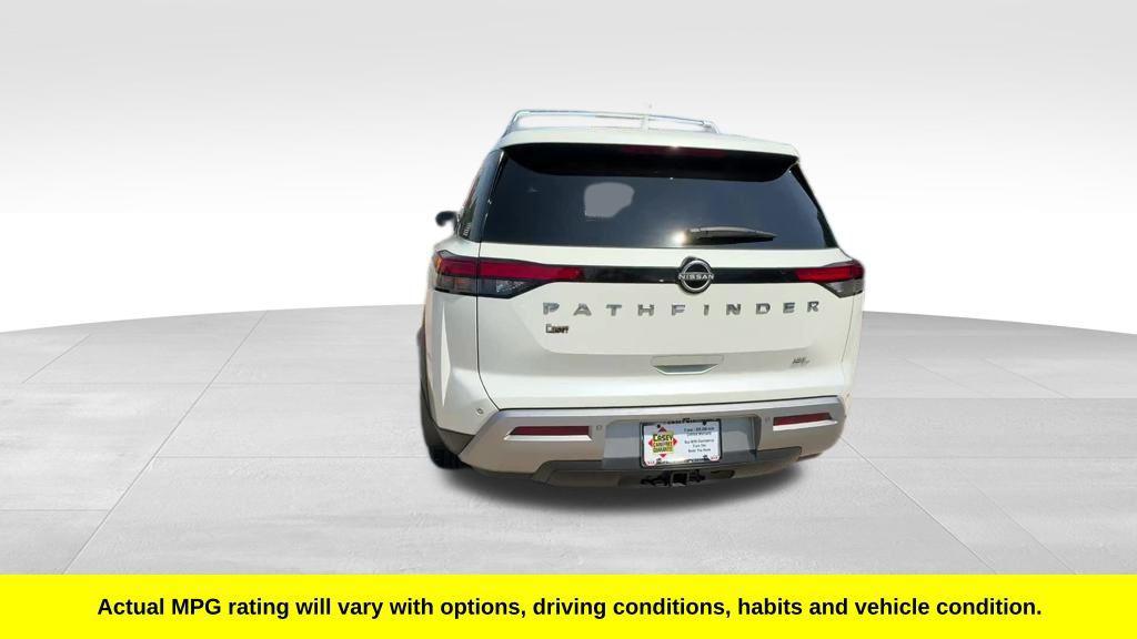 used 2022 Nissan Pathfinder car, priced at $28,000
