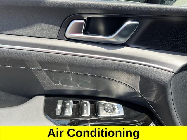 used 2025 Kia K5 car, priced at $31,500