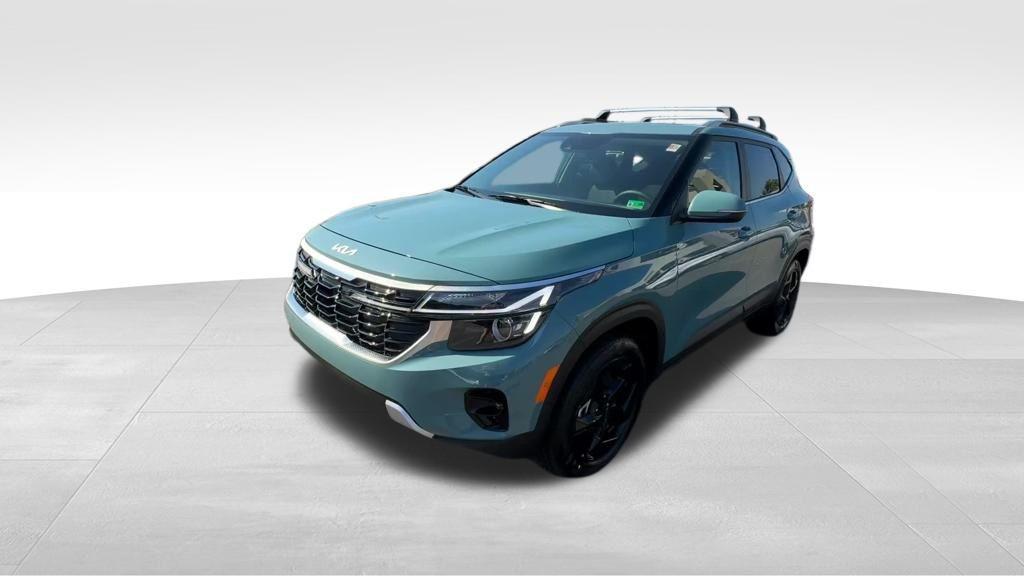 new 2026 Kia Seltos car, priced at $32,360