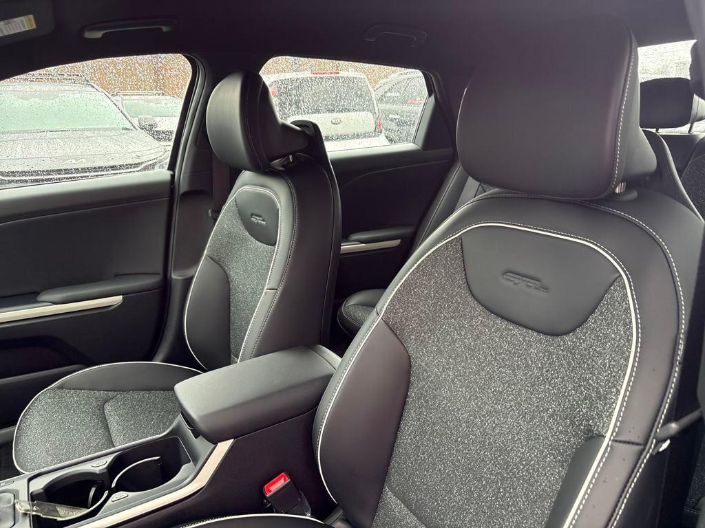 new 2025 Kia K4 car, priced at $25,640