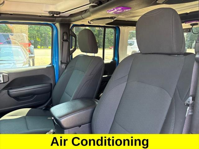 used 2022 Jeep Wrangler Unlimited car, priced at $31,750