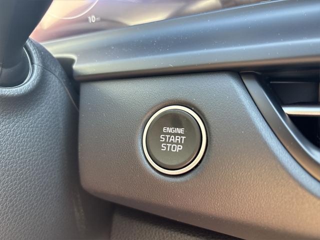 new 2025 Kia Seltos car, priced at $30,670