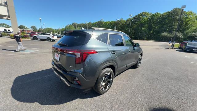 new 2025 Kia Seltos car, priced at $30,670
