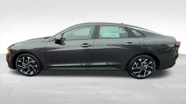 new 2025 Kia K5 car, priced at $35,260