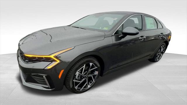 new 2025 Kia K5 car, priced at $35,260