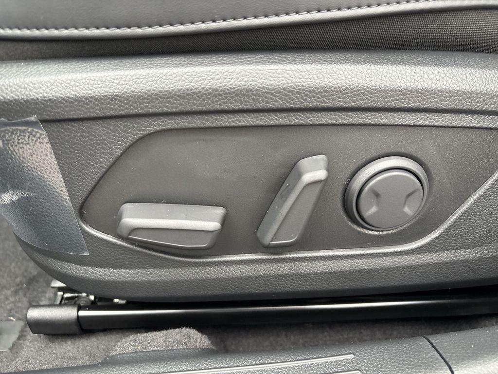 new 2025 Kia K5 car, priced at $34,760