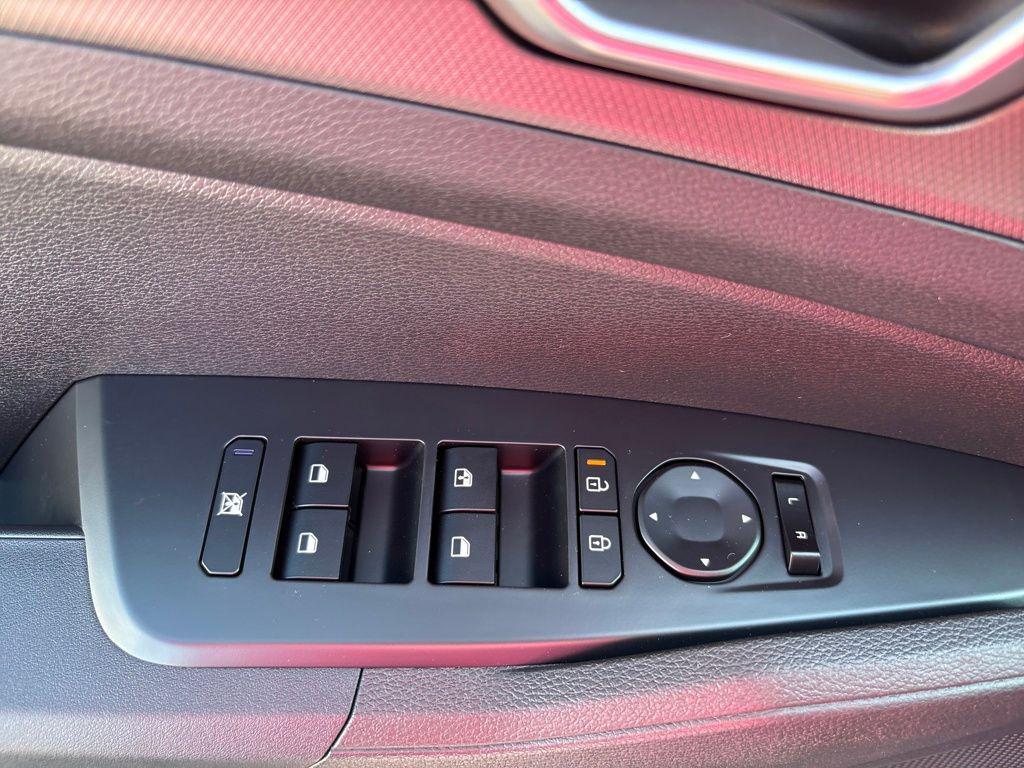 new 2026 Kia Sportage car, priced at $34,165