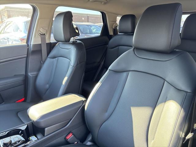 new 2025 Kia Sportage car, priced at $31,640
