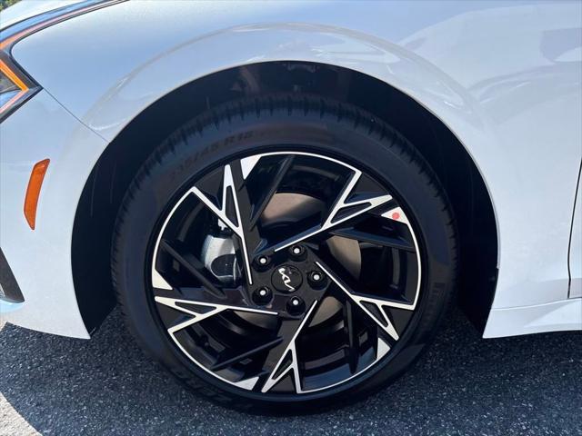 new 2025 Kia K5 car, priced at $34,405