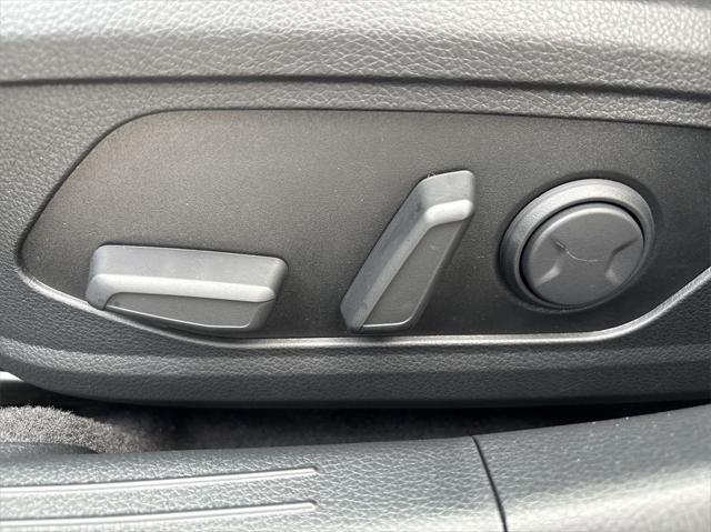 new 2025 Kia K5 car, priced at $36,295