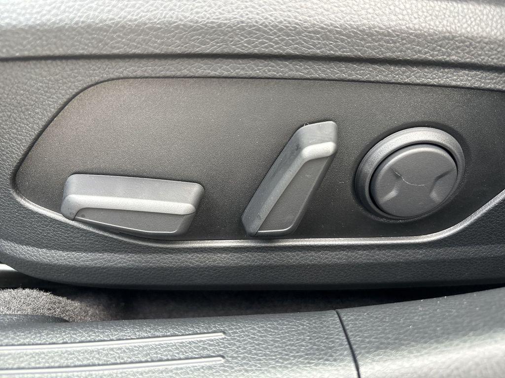 new 2025 Kia K5 car, priced at $34,795