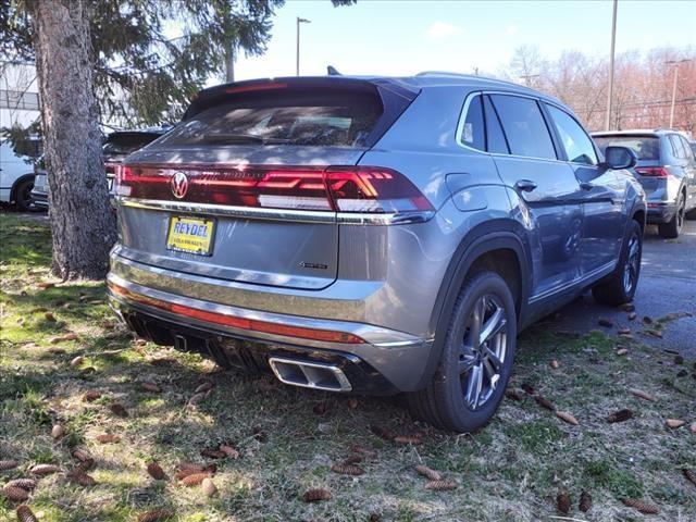 new 2024 Volkswagen Atlas Cross Sport car, priced at $51,738