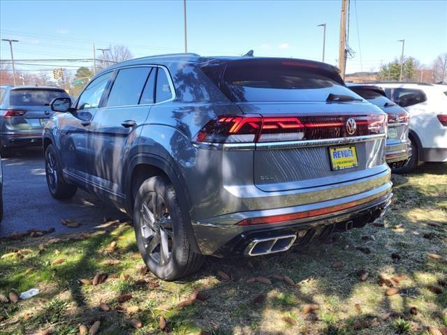 new 2024 Volkswagen Atlas Cross Sport car, priced at $51,738