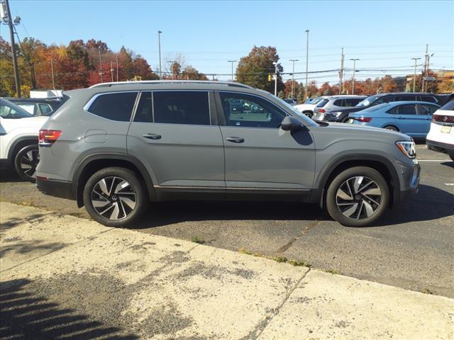 new 2025 Volkswagen Atlas car, priced at $52,566