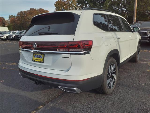 new 2025 Volkswagen Atlas car, priced at $47,720