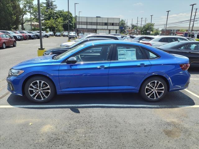 new 2024 Volkswagen Jetta car, priced at $25,789