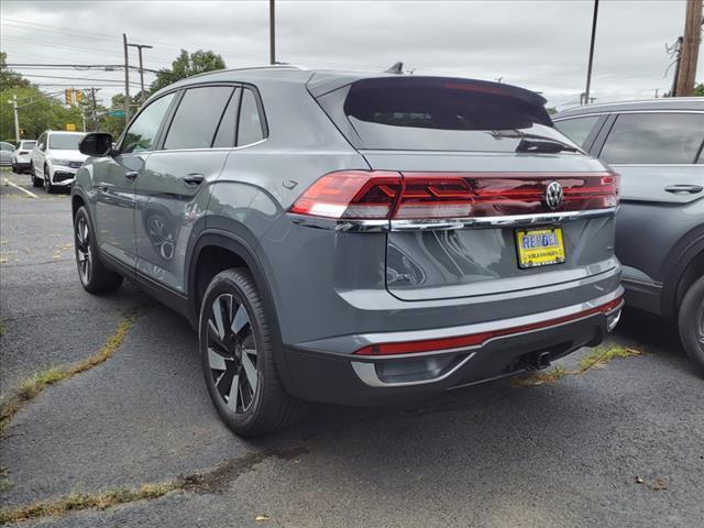 new 2024 Volkswagen Atlas Cross Sport car, priced at $45,601