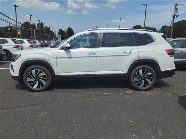 new 2024 Volkswagen Atlas car, priced at $52,701