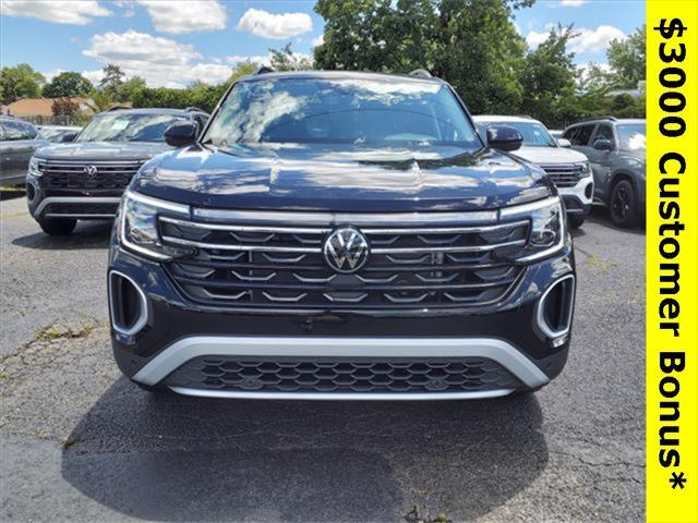 new 2024 Volkswagen Atlas car, priced at $49,951