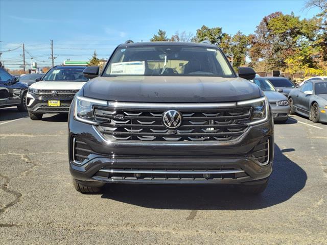 new 2025 Volkswagen Atlas car, priced at $55,736