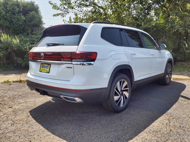 new 2024 Volkswagen Atlas car, priced at $47,807