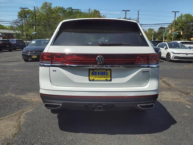 new 2024 Volkswagen Atlas car, priced at $46,562