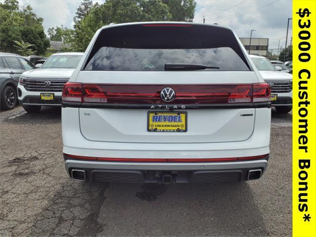 new 2024 Volkswagen Atlas car, priced at $50,646