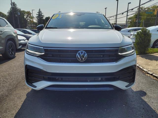 new 2024 Volkswagen Tiguan car, priced at $39,179