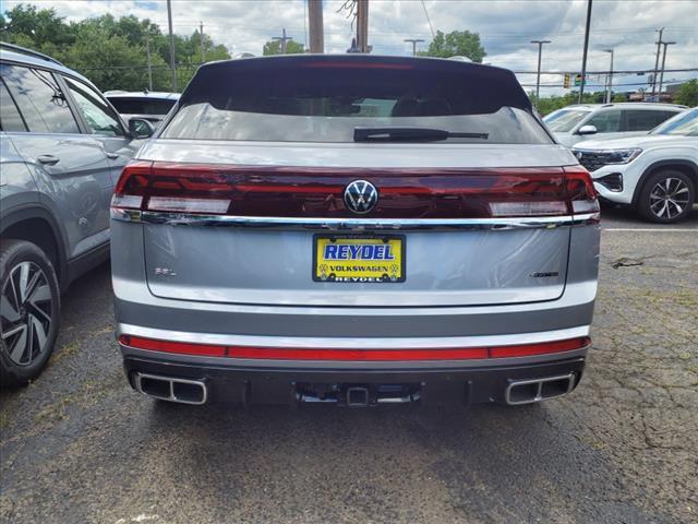 new 2024 Volkswagen Atlas Cross Sport car, priced at $54,901