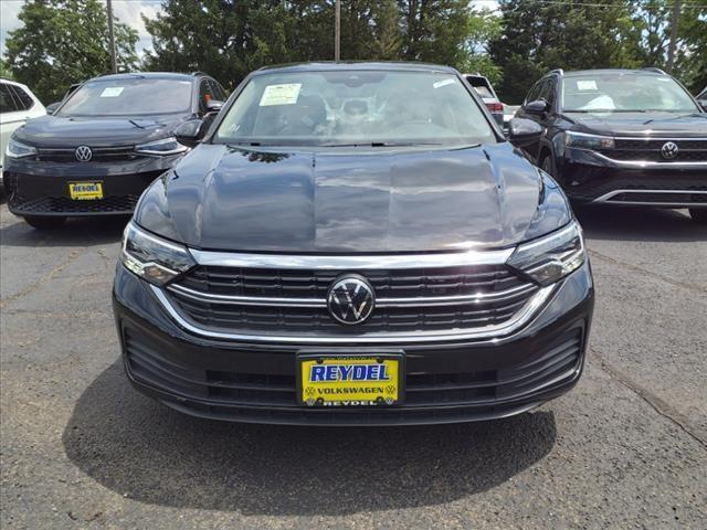 new 2024 Volkswagen Jetta car, priced at $23,993