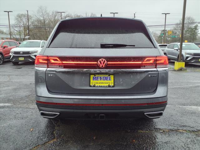 new 2024 Volkswagen Atlas car, priced at $51,554