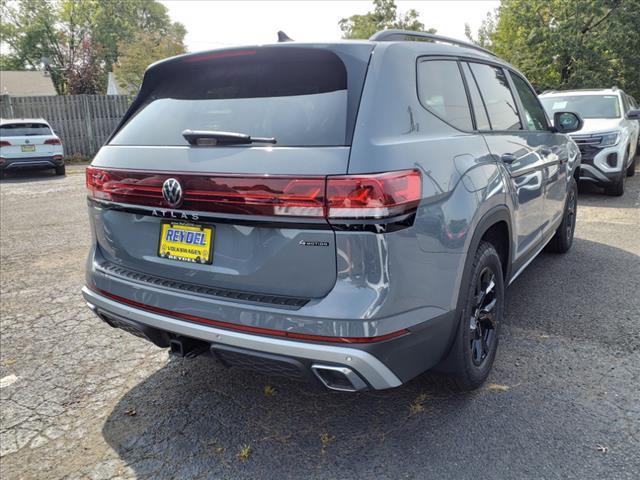 new 2024 Volkswagen Atlas car, priced at $51,111