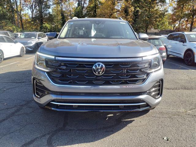 new 2025 Volkswagen Atlas car, priced at $56,601