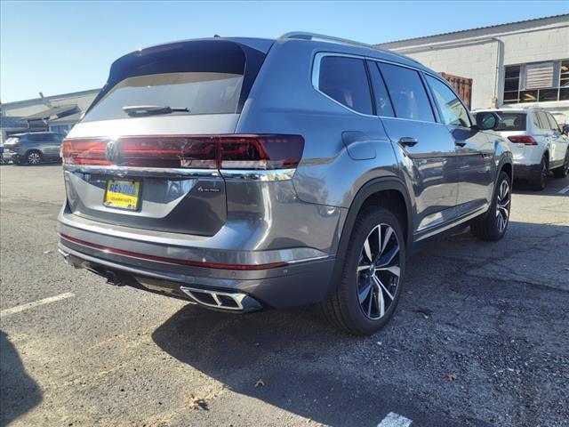 new 2025 Volkswagen Atlas car, priced at $56,601