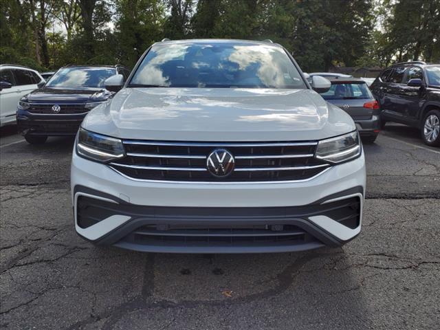 new 2024 Volkswagen Tiguan car, priced at $37,094