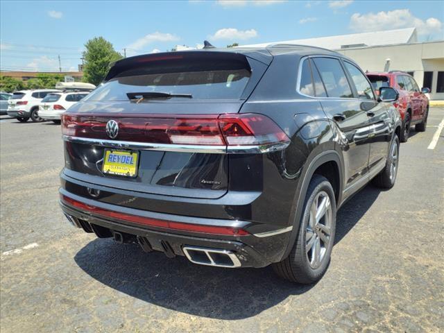 new 2024 Volkswagen Atlas Cross Sport car, priced at $52,001