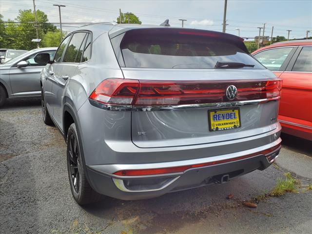 new 2024 Volkswagen Atlas Cross Sport car, priced at $45,861