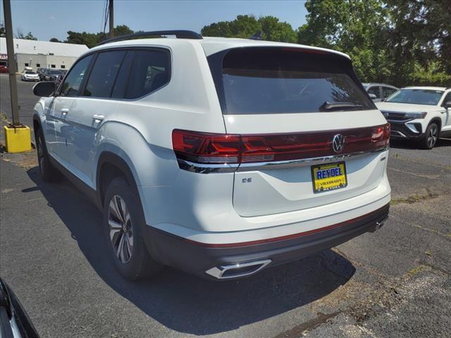 new 2024 Volkswagen Atlas car, priced at $42,152