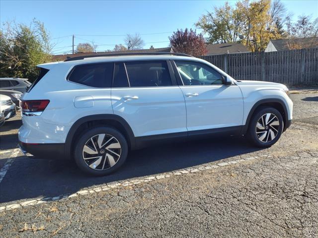 new 2025 Volkswagen Atlas car, priced at $47,720